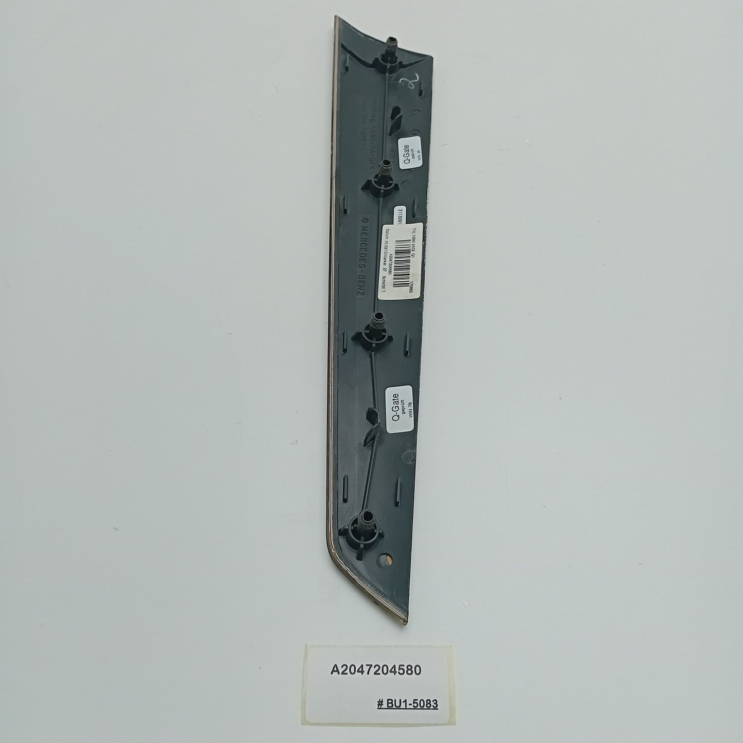2006-2014 Mercedes-Benz C300 Trim Strip A2047204580