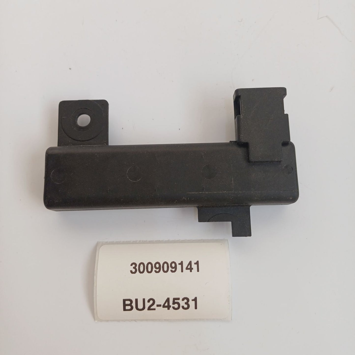 2009 Audi A8 Keyless Entry Antenna Sensor 300909141