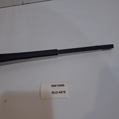 2011 Land Rover Discovery 4 Front Wiper Blade Arm 89813686