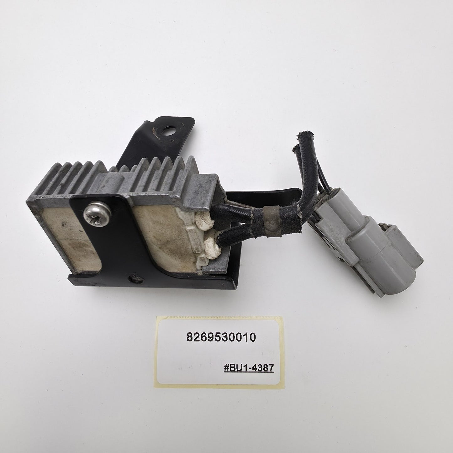 1998-2005 Lexus GS430 RESISTOR DAYTIME RUNNING LIGHT 8269530010
