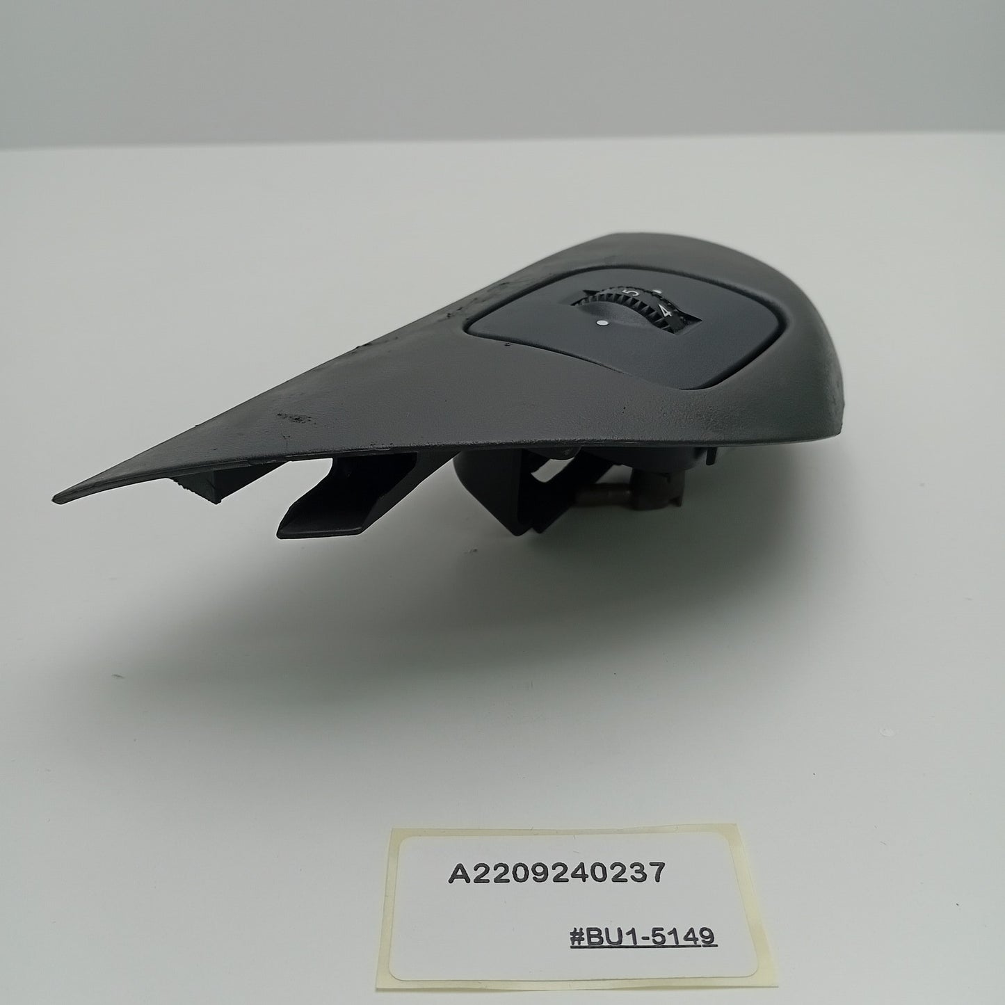 2001-2006 Mercedes-Benz S-Class REAR SEAT TRIM COVER A2209240237