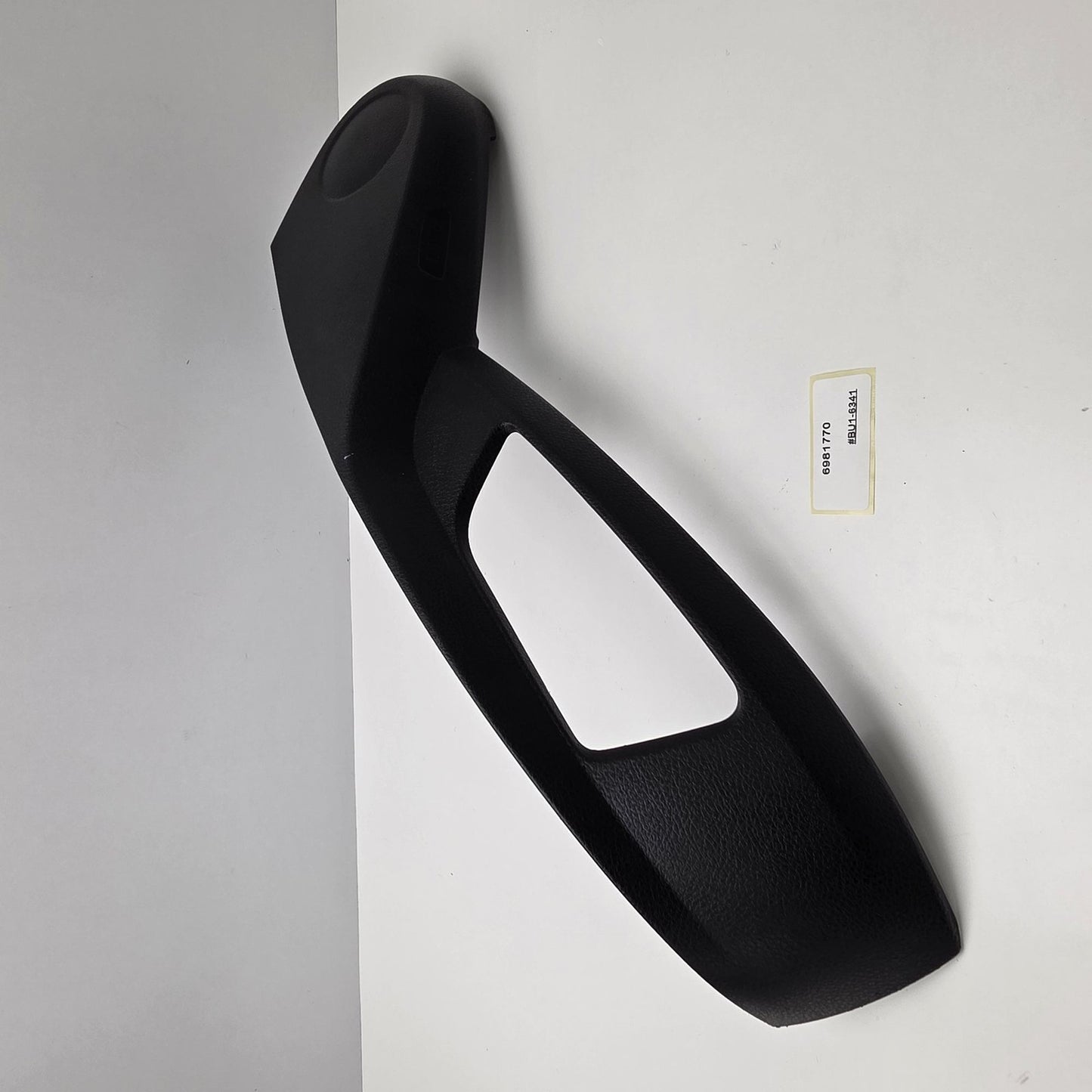 2008-2016 BMW F01 Passenger Seat Right Trim Side Panel 6981770
