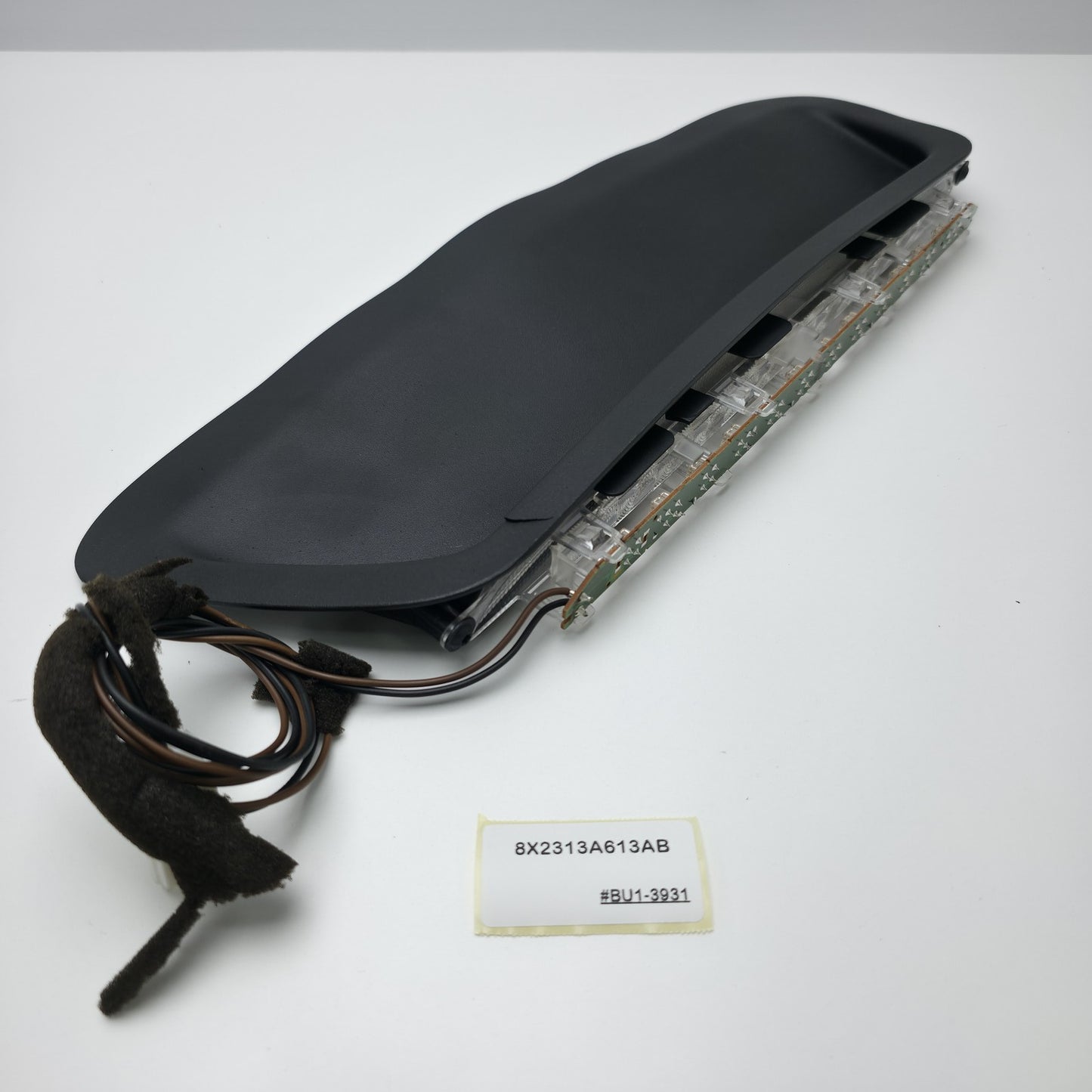2010-2016 Jaguar XJ Central Rear Lamp 8X2313A613AB