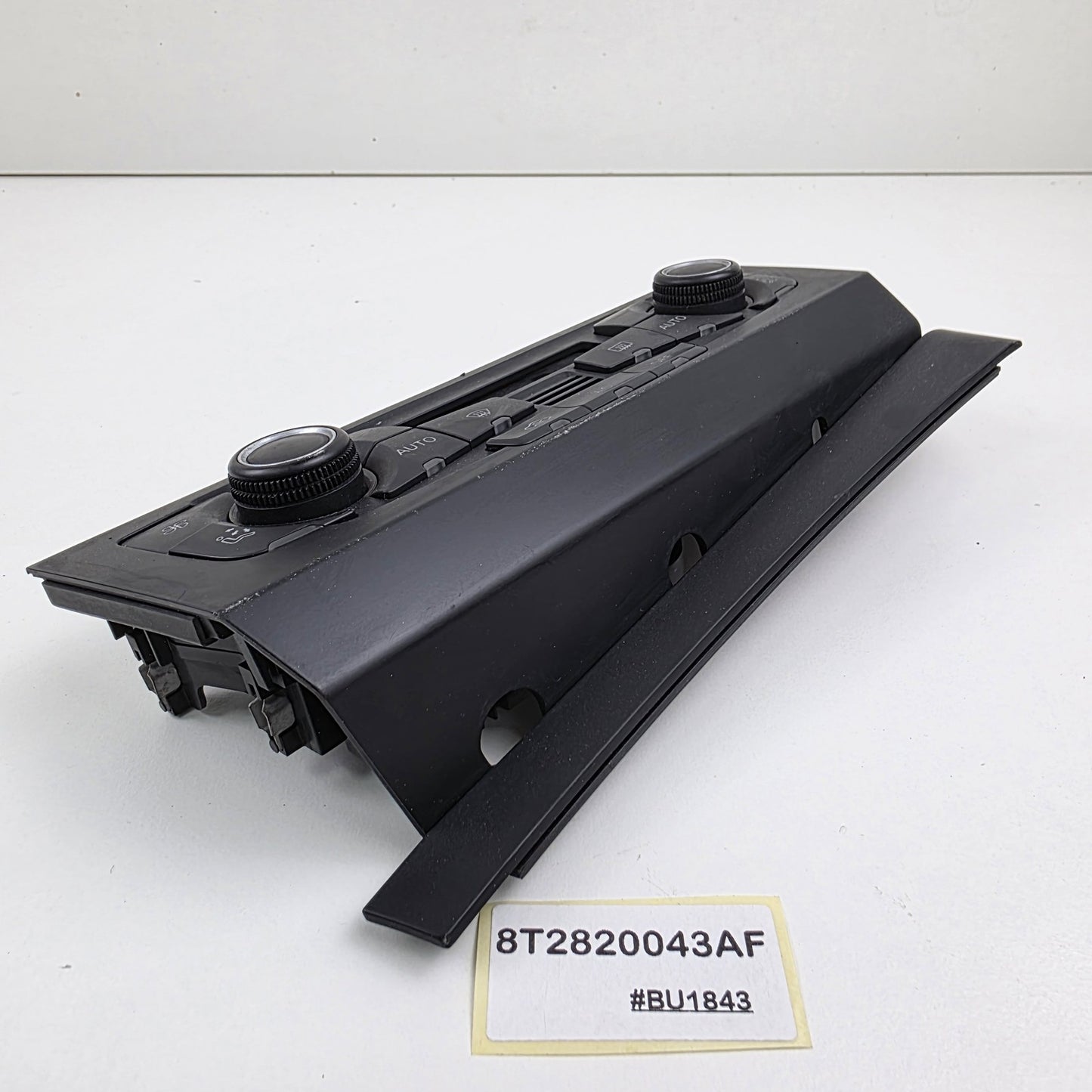 2007-2015 Audi A5 Heater Climate Control Unit 8T2820043AF