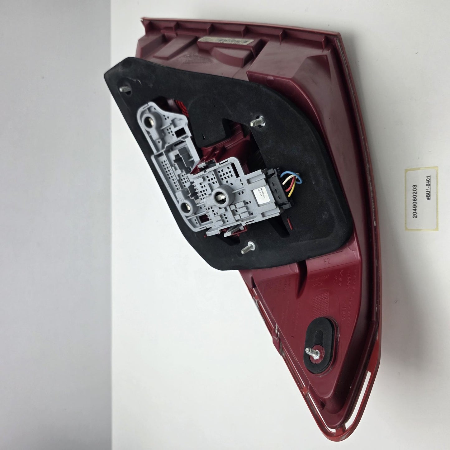 2007-2014 Mercedes-Benz C-Class Tail Lamp Assembly 2049060203