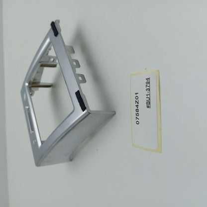 2005-2013 Land Rover Range Rover Sport Vent Trim 07584Z01