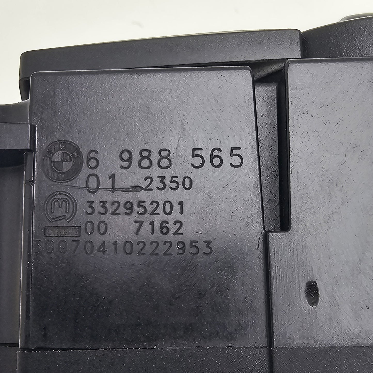 2003-2010 BMW E61 Headlight Switch Control Module 6988565