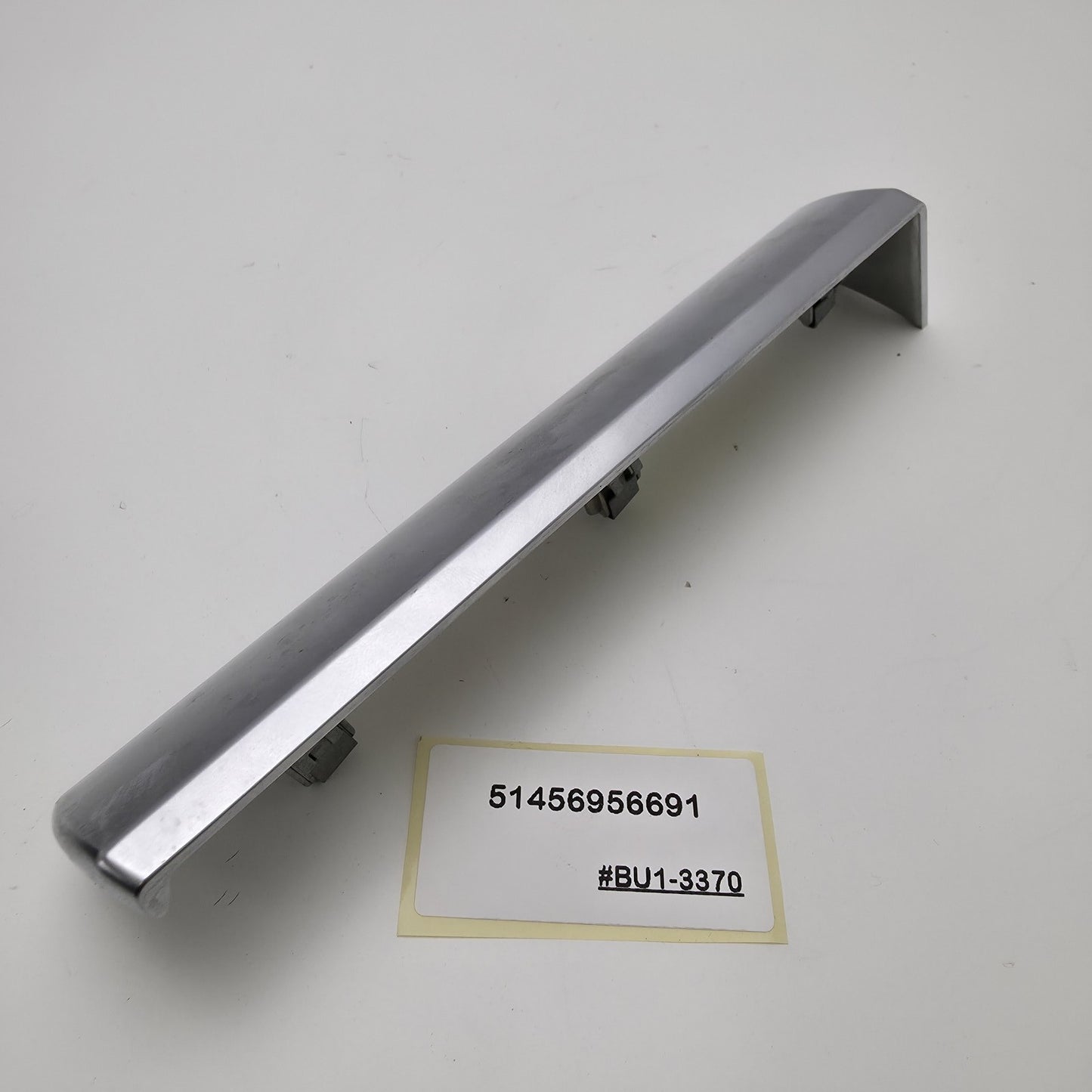 2007-2013 BMW X5 Decor strip, left. Pearl Gloss Chorme 51456956691