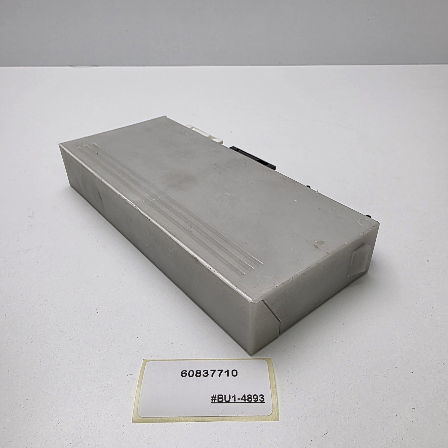 1996-2003 BMW E38 Comfort/convenience module GM III High 60837710