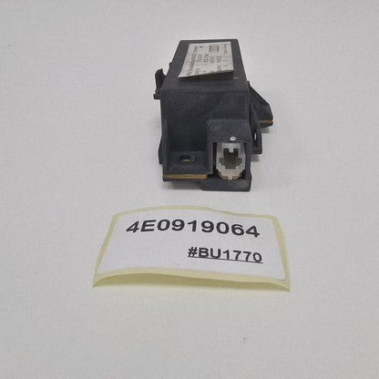 2003-2010 Audi S8 Door Control Module 4E0919064