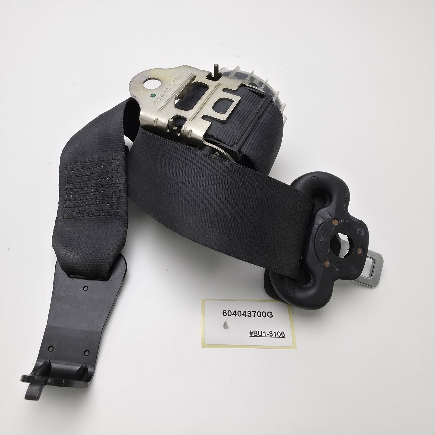 2007-2013 Land Rover Range Rover Sport Left Rear Seat Belt Retractor 604043700G