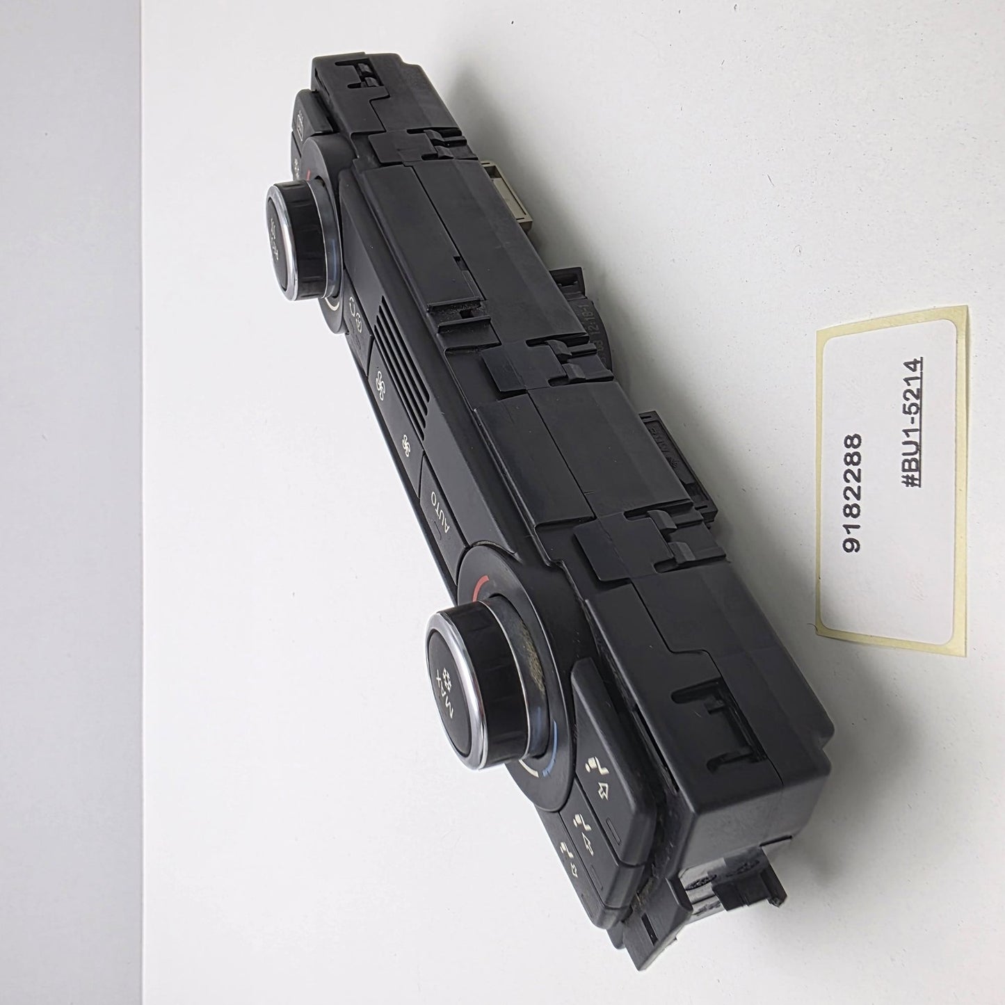 2004-2013 BMW E92 Climate Control Unit 9182288
