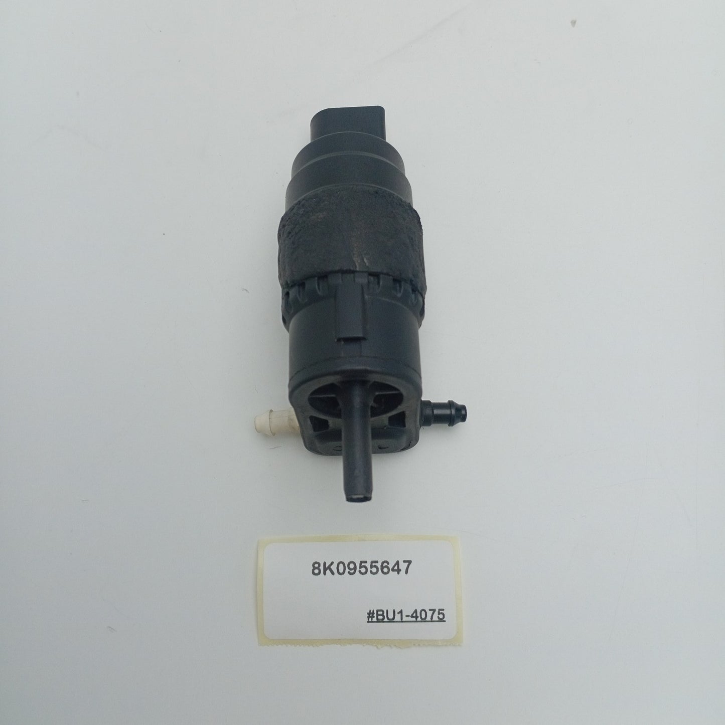 2019-2023 Audi Q3 Windshield Washer Fluid Pump 8K0955647