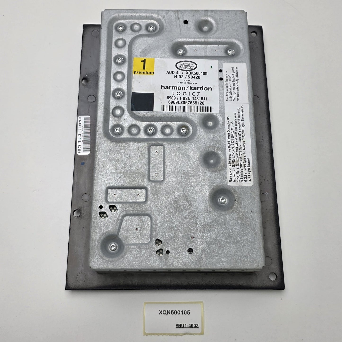 2005-2009 Land Rover Discovery 3 HARMAN KARDON LOGIC 7 AMP XQK500105