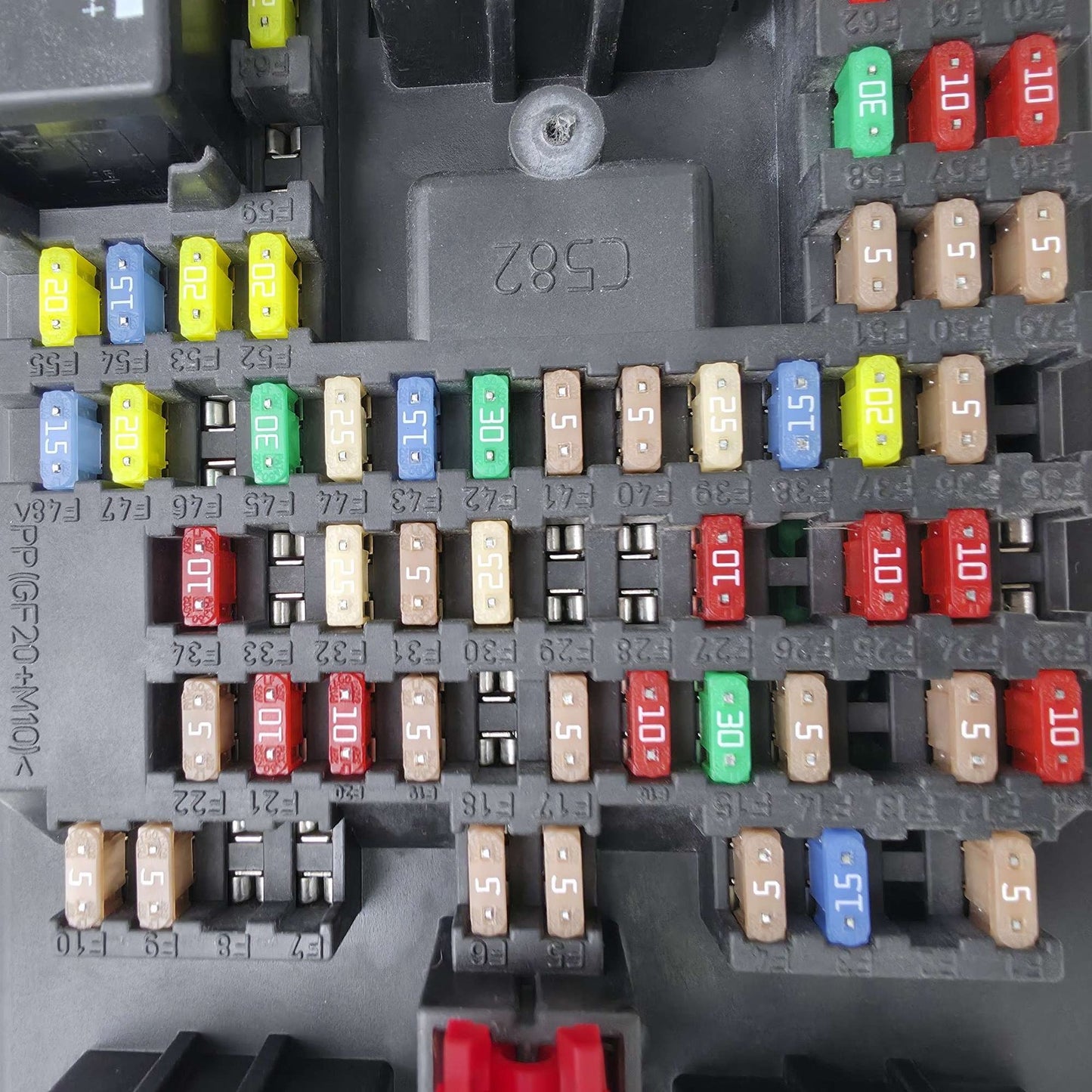 2010-2013 Land Rover Range Rover Sport Dashboard Relay Fuse Box CH2214F041BC