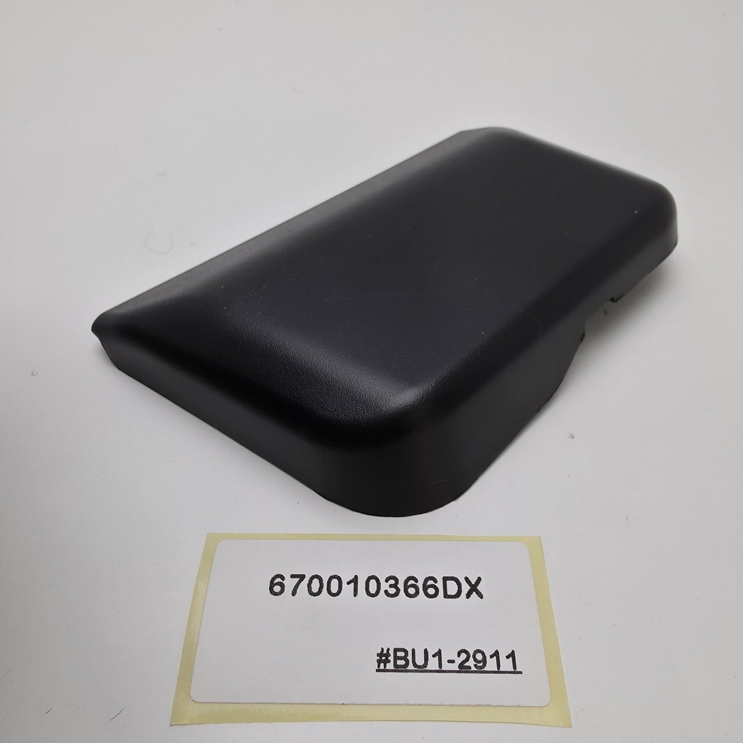 2014-2021 Maserati Ghibli RIGHT SIDE B PILLAR 670010366DX