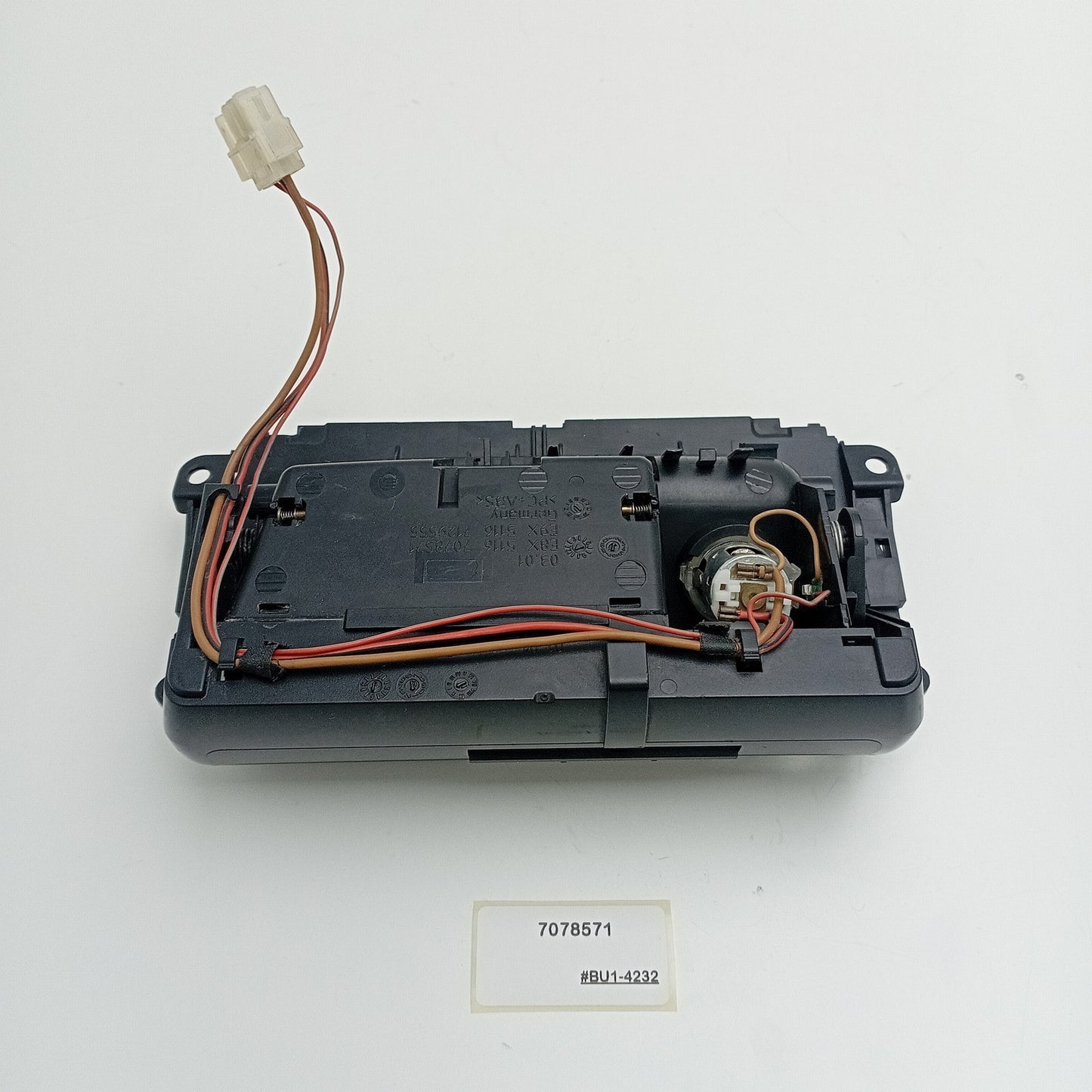 2006-2013 BMW 335i Centre Console Ashtray 7078571
