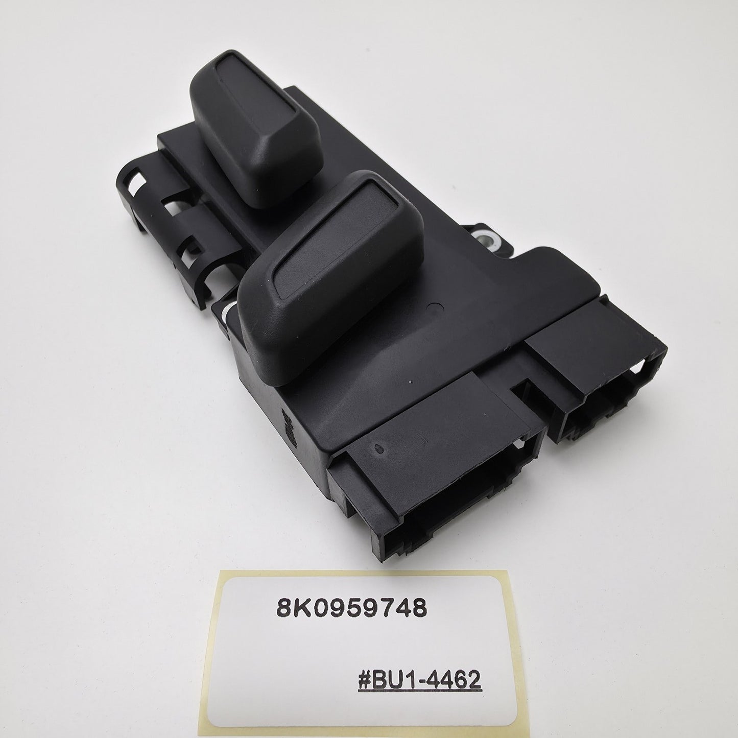 2008-2015 Audi Q5 Power Seat Adjustment Switch Right 8K0959748
