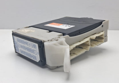 2013-2015 Lexus ES300h Body Multiplex Network ECU Control Module 89221-33680