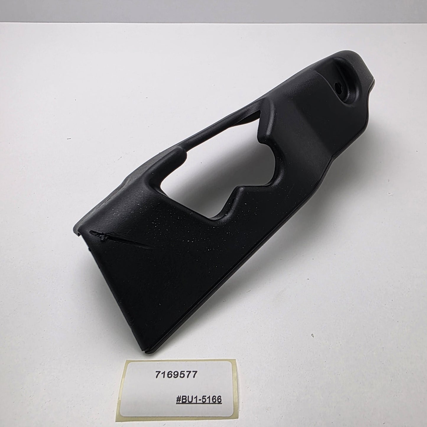 2006-2013 BMW 328i LEFT TRUNK PLASTIC COVER EDGE TRIM 7169577