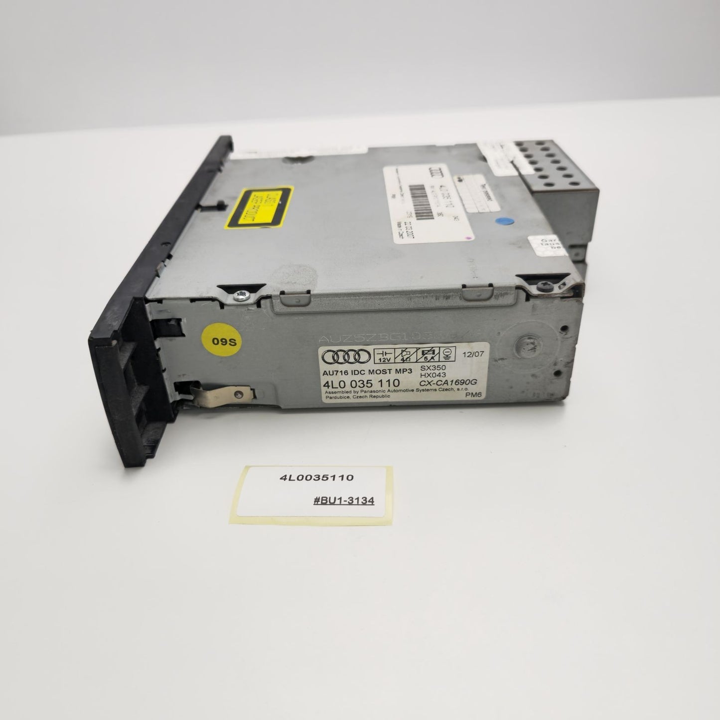 2007-2009 Audi A6 CD Disc Changer Receiver Unit 4L0035110