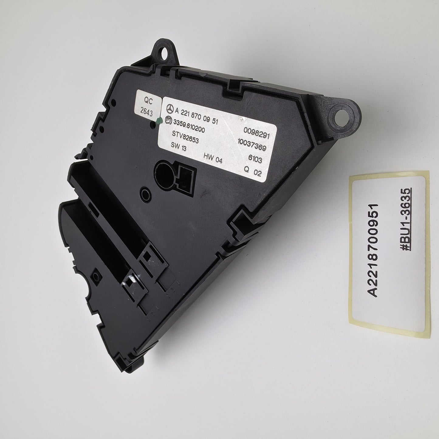 2006-2019 Mercedes-Benz S-Class RIGHT ELECTRIC SEAT ADJUSTER SWITCH A2218700951