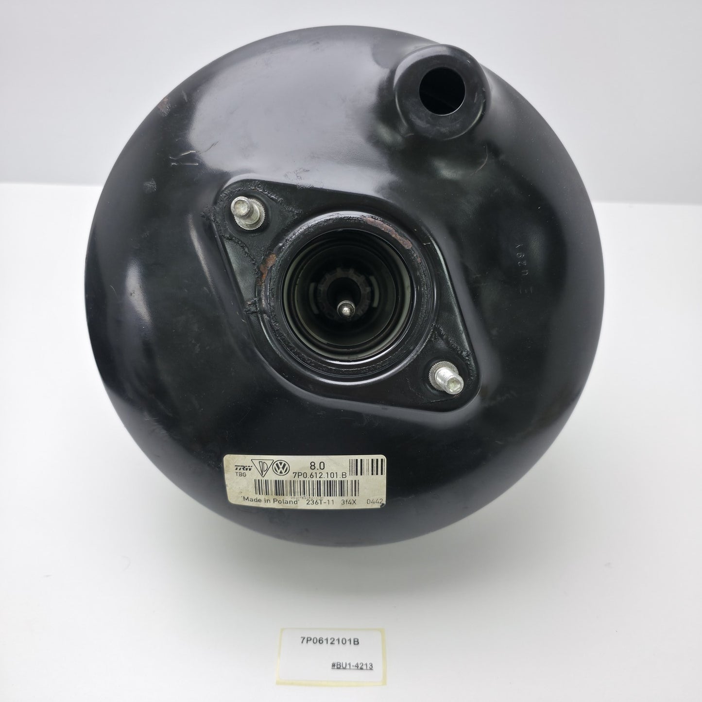 2011-2012 Volkswagen Touareg Power Brake Booster 7P0612101B