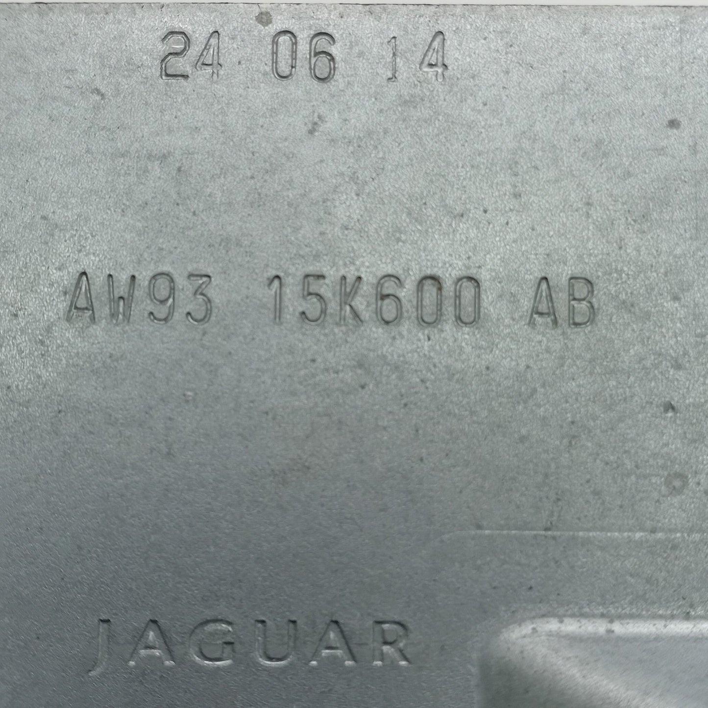 2012 Jaguar XJ Other car part AW9315K600AB