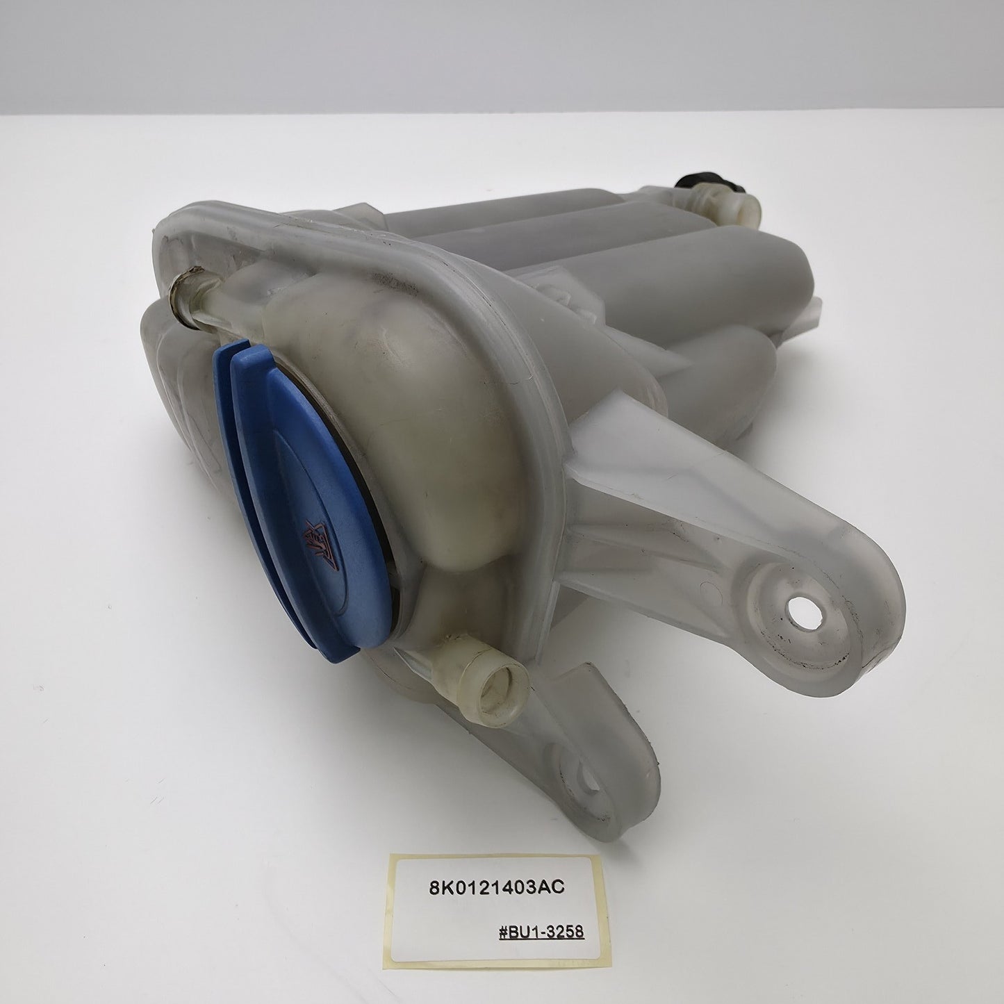 2013-2016 Audi A4 Engine Coolant Reservoir 8K0121403AC