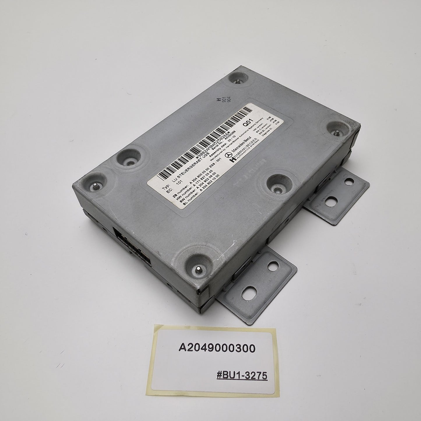 2007-2013 Mercedes-Benz S550 Multimedia Interface Control Module A2049000300