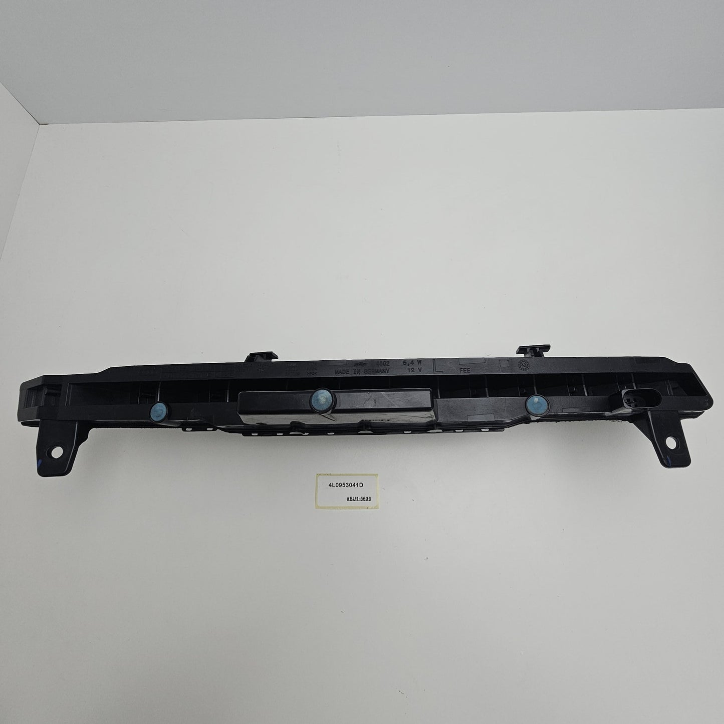 2007-2015 Audi Q7 Front Left Bumper Turn Signal Light 4L0953041D