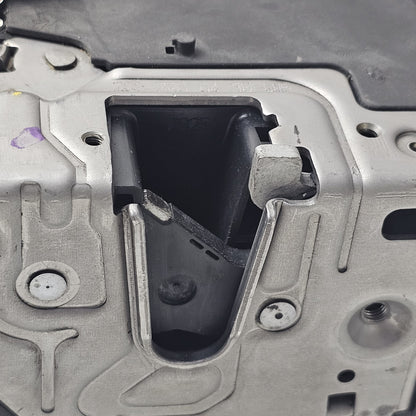 2001-2007 Mercedes-Benz W203 Door Lock Actuator Motor Front Right 2037200435