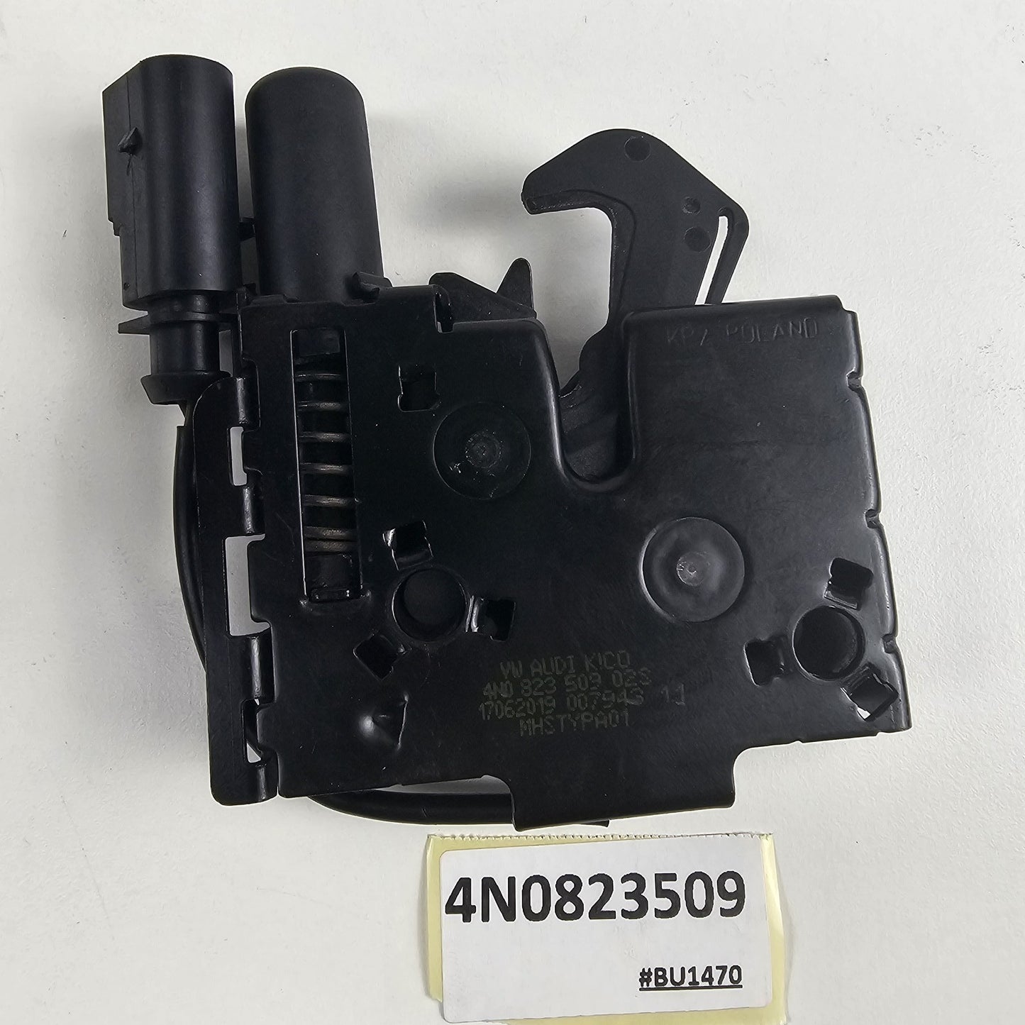 2018-2023 Audi S8 Hood Latch 4N0823509