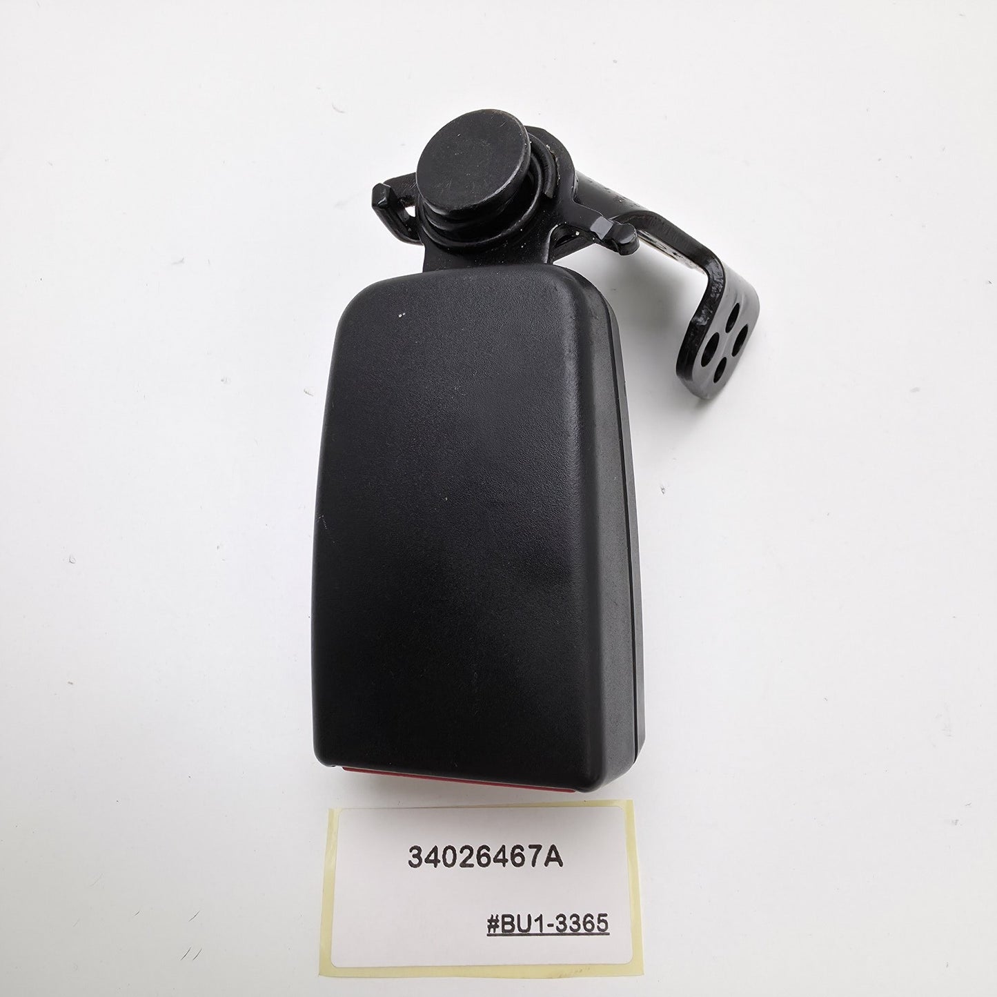 2010-2016 Mercedes E550 REAR RIGHT SIDE SEAT BELT BUCKLE 34026467A