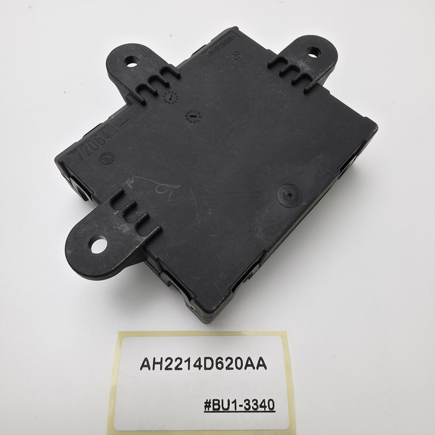 2008-2015 Jaguar XF Door Control Unit AH2214D620AA