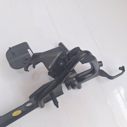 11-12 BENTLEY CONTINENTAL GT Rear Right Seat Belt Guide Bracket 3W8880304