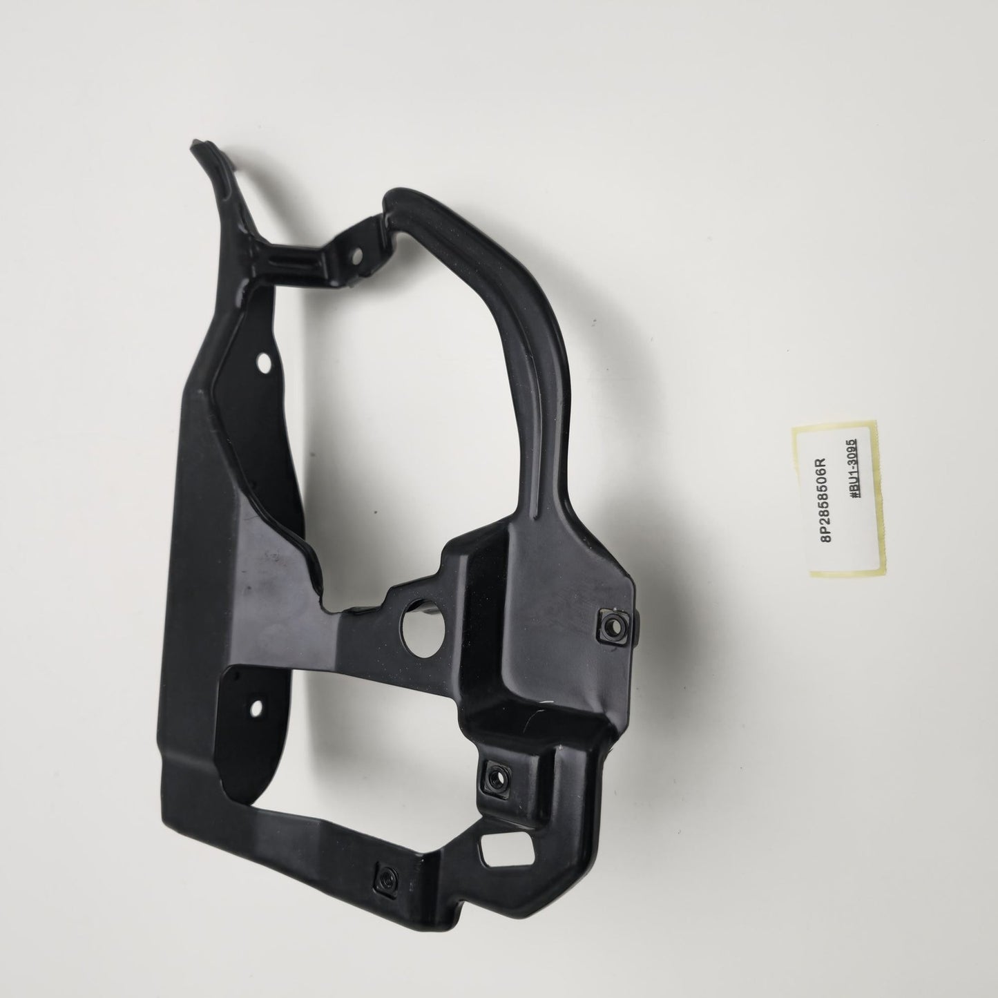 2009-2012 Audi A3 FUSE BOX BRACKET 8P2858506R