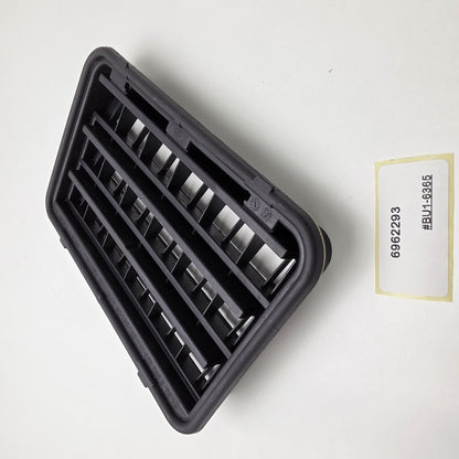 2011-2016 BMW 535XI Trunk Boot Breather Air Vent Flap 6962293