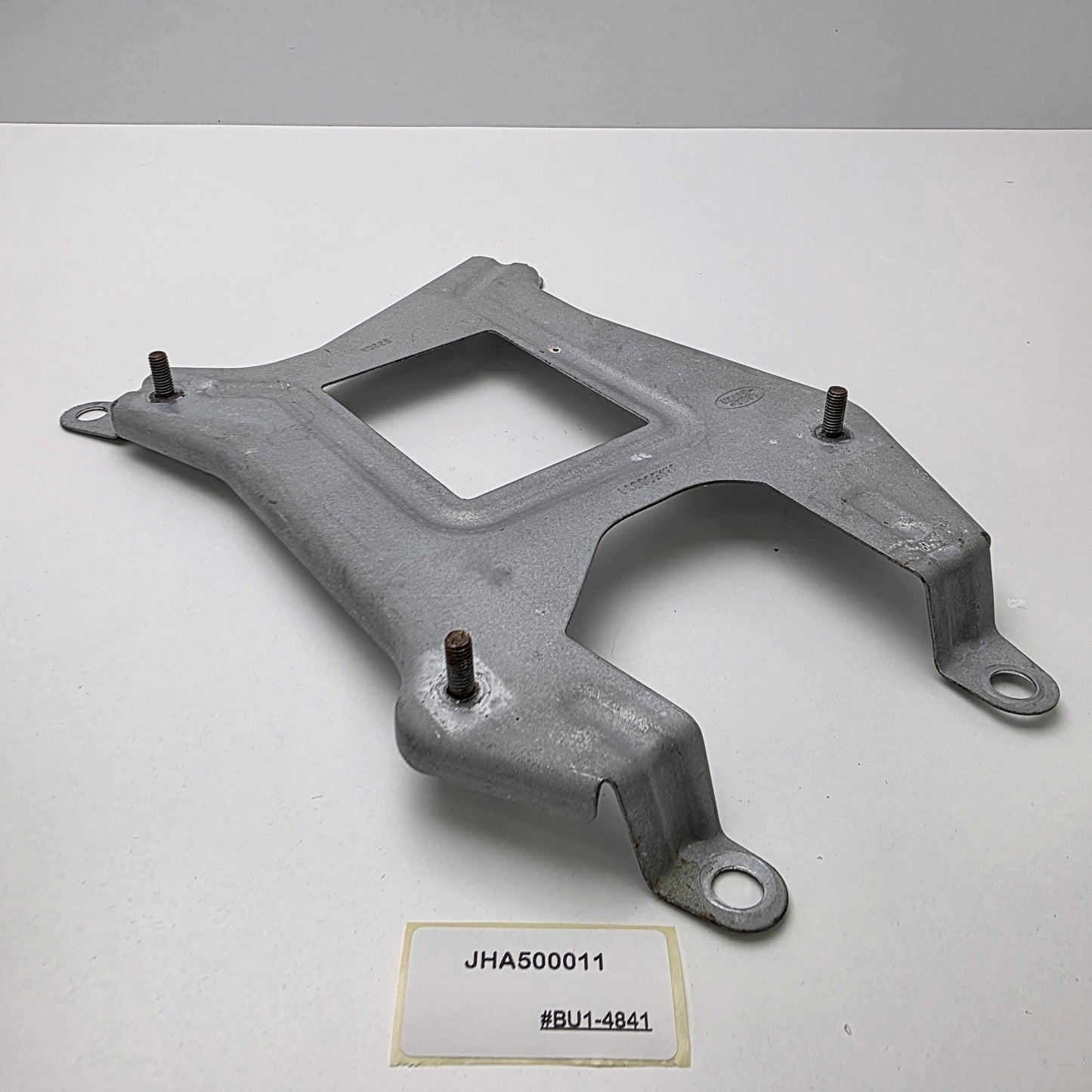 2010-2012 Land Rover Range Rover HVAC Blower Motor Bracket JHA500011