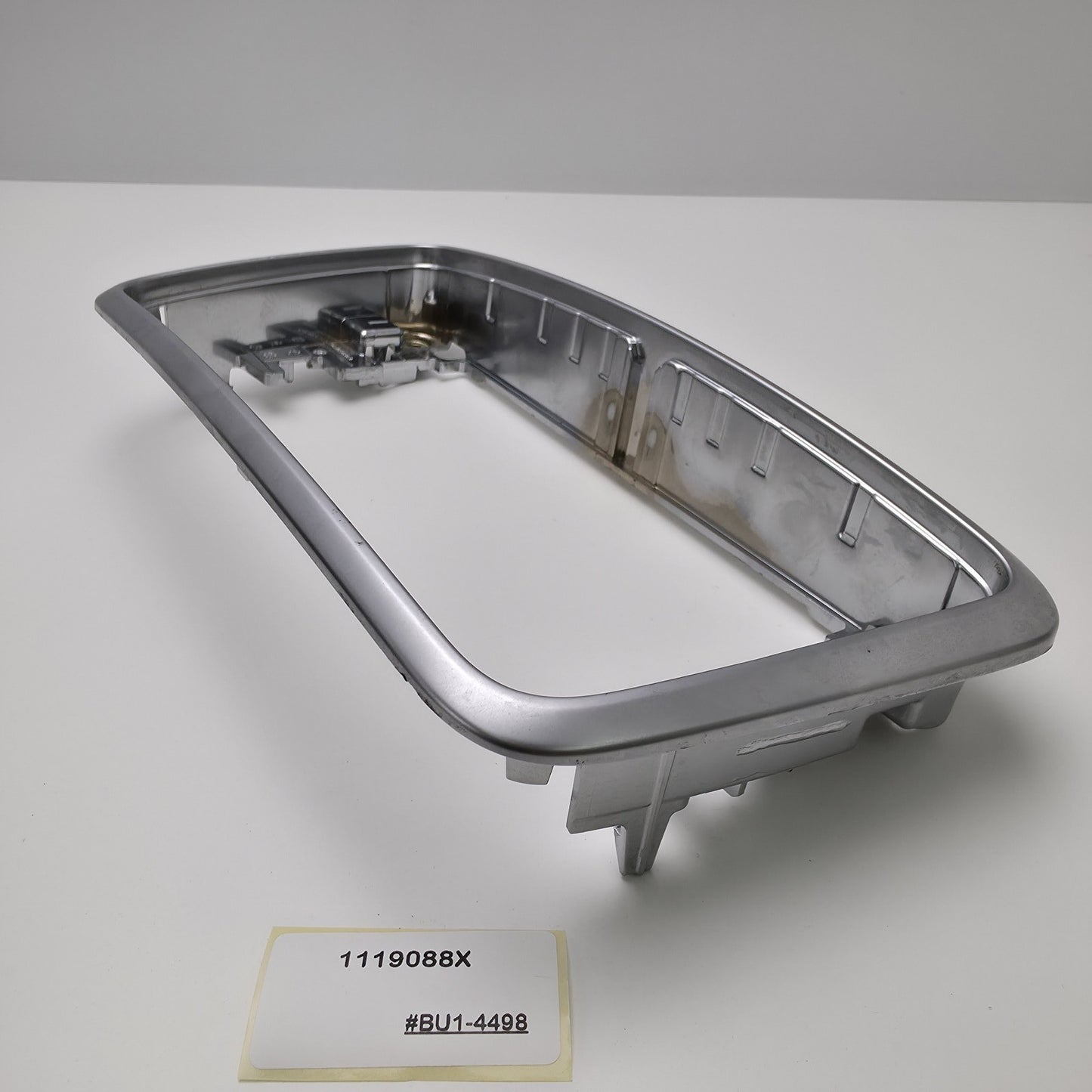 2014-2019 Mercedes-Benz CLA250 Radio Surround Trim 1119088X