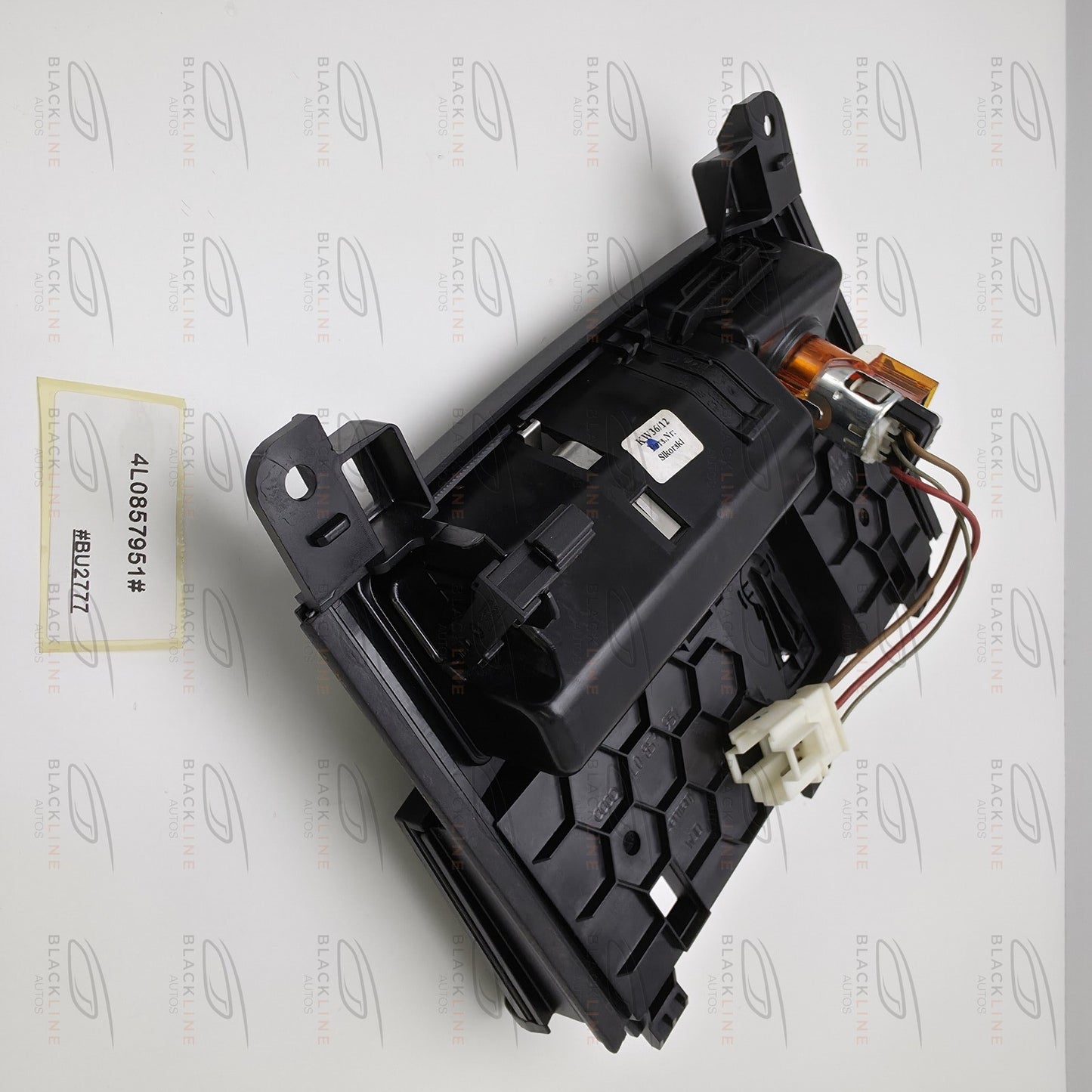 2006-2015 Audi Q7 Front Ashtray Assembly 4L0857951