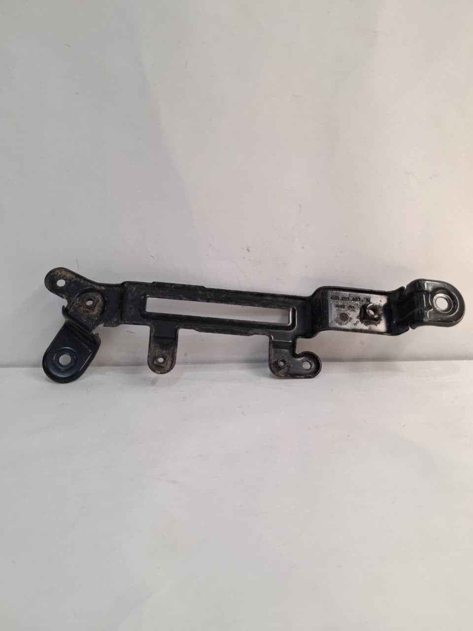 16-25 Audi Q7 Vapor Canister Bracket OEM USE-4M0201827