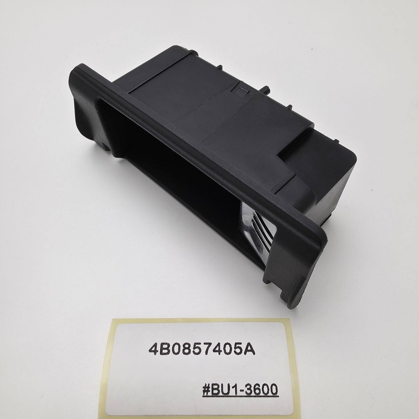 2001-2015 Audi A6 ASHTRAY 4B0857405A