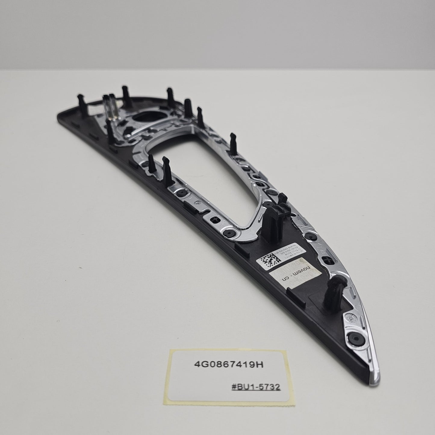 2012-2018 Audi A6 Door Panel Insert 4G0867419H