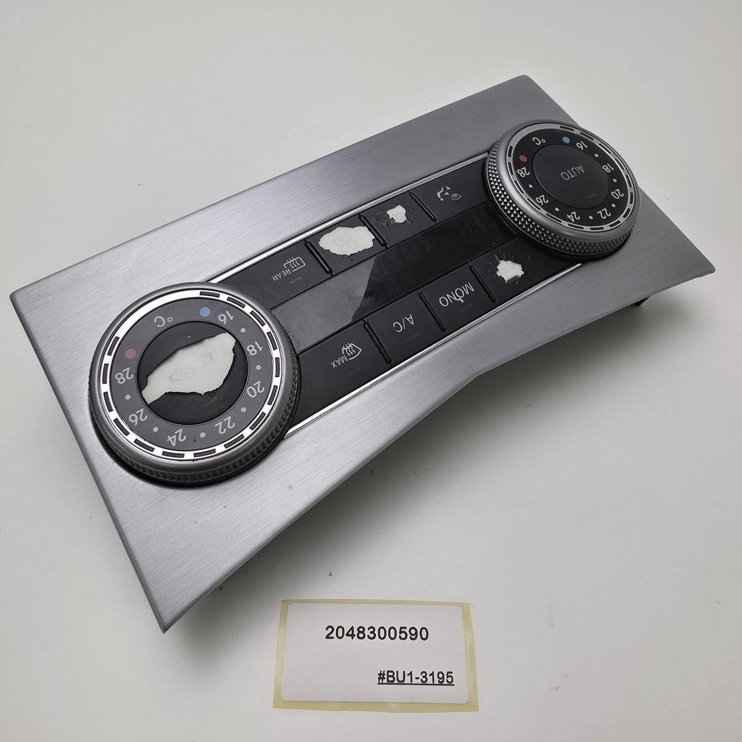2008-2011 Mercedes-Benz C-Class Climate Control Panel 2048300590