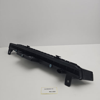 2007-2015 Audi Q7 Front Left Bumper Turn Signal Light 4L0953041D