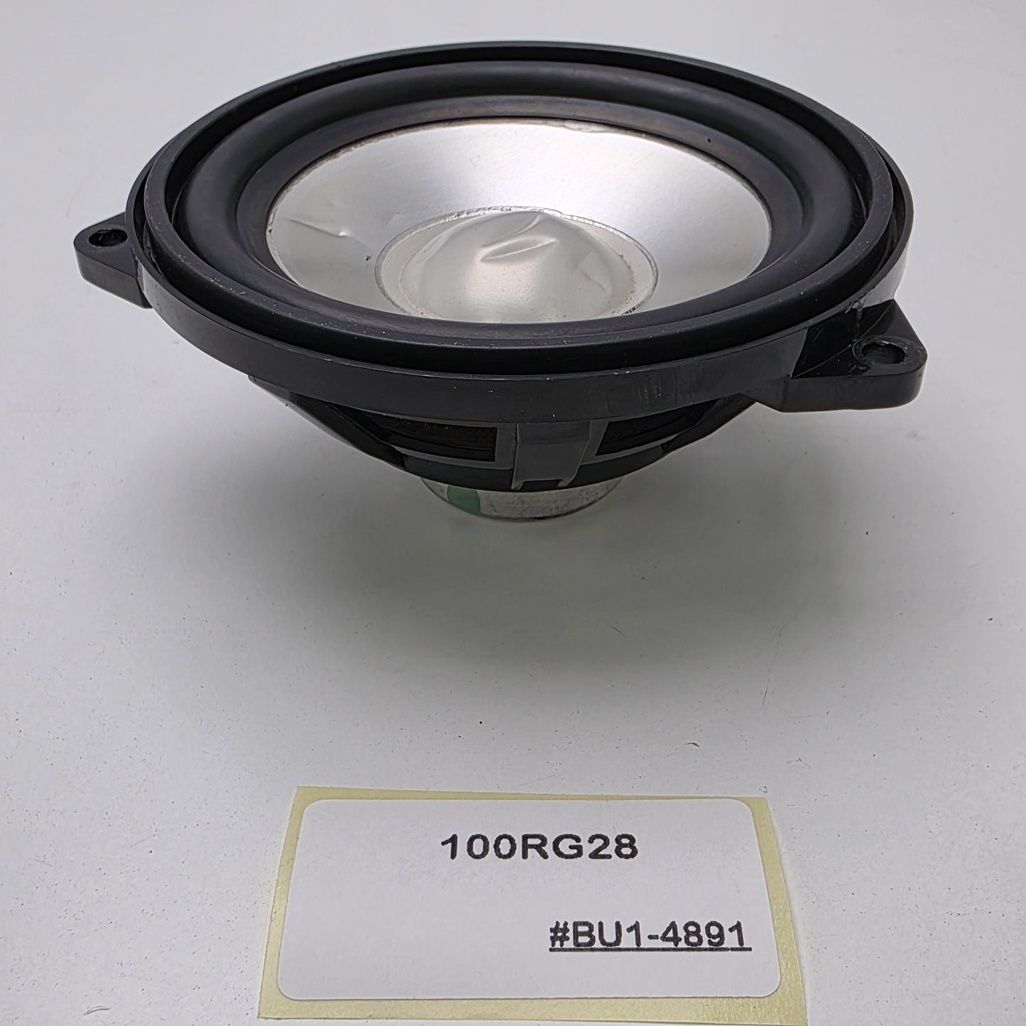 2002-2012 Land Rover Range Rover Panel Speaker 100RG28