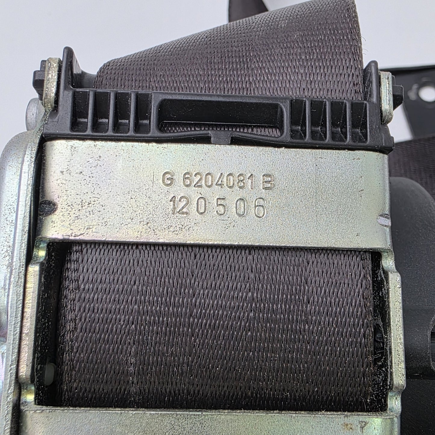 2010-2015 Jaguar XJ Front Left Seat Belt Retractor BW93611B09AA