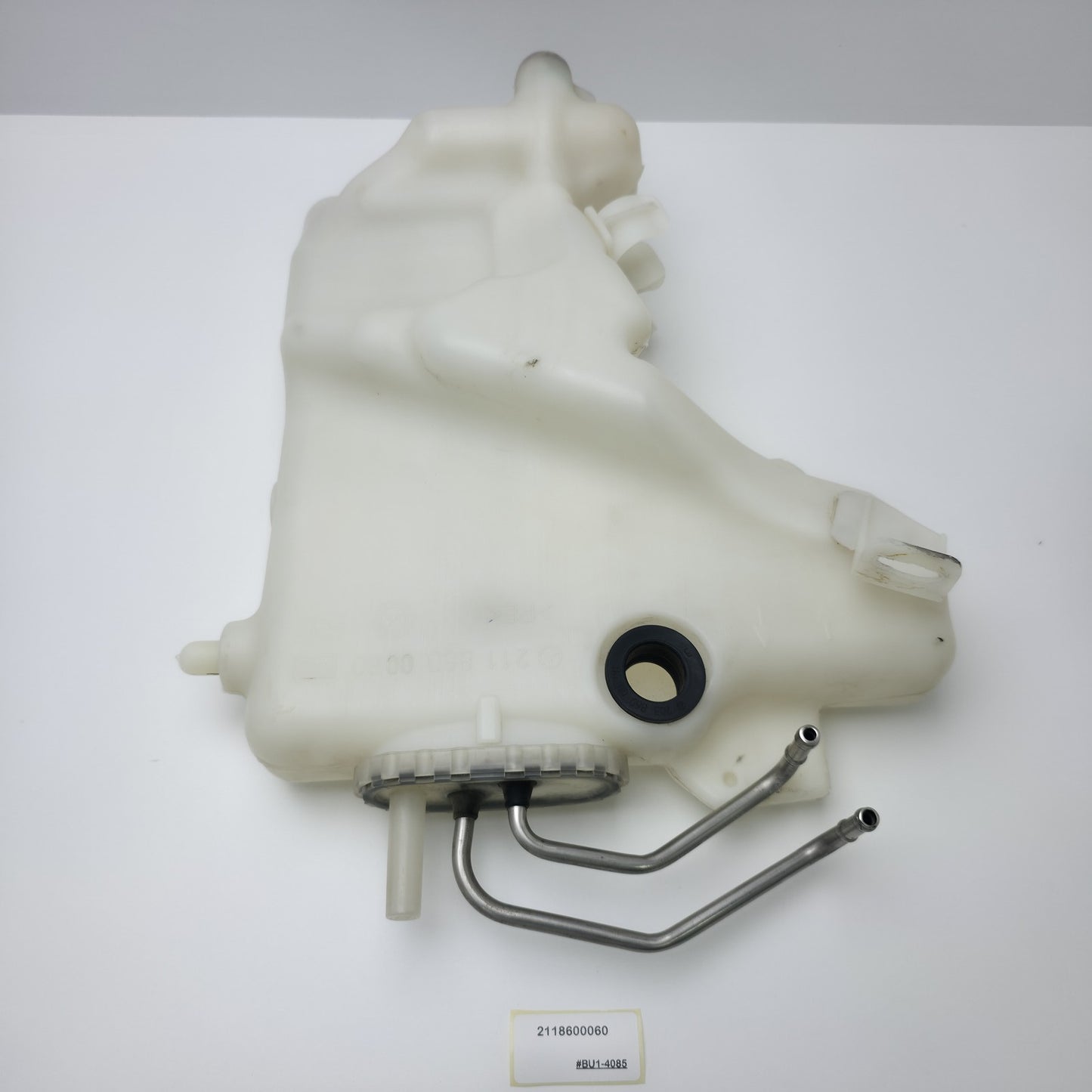 2003-2011 Mercedes-Benz CLS Windshield Washer Fluid Tank Reservoir 2118600060