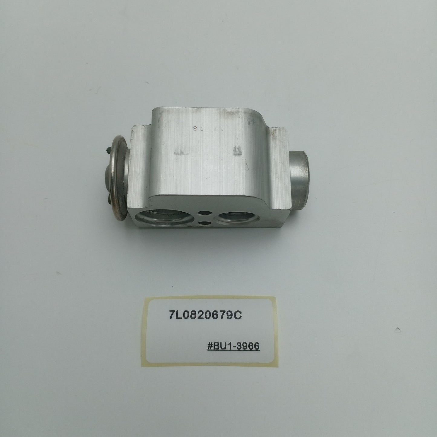 2006-2010 Volkswagen Touareg A/C EXPANSION VALVE 7L0820679C